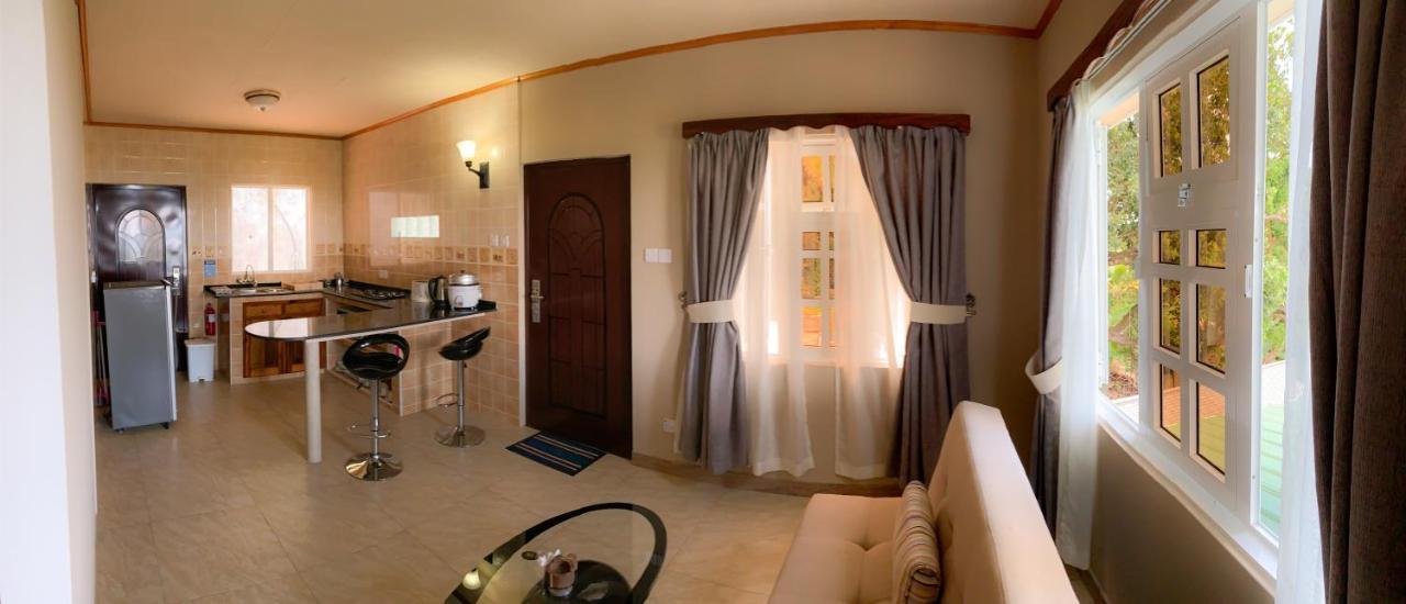 אנסה וולברט וילג' Exotic Guest House מראה חיצוני תמונה